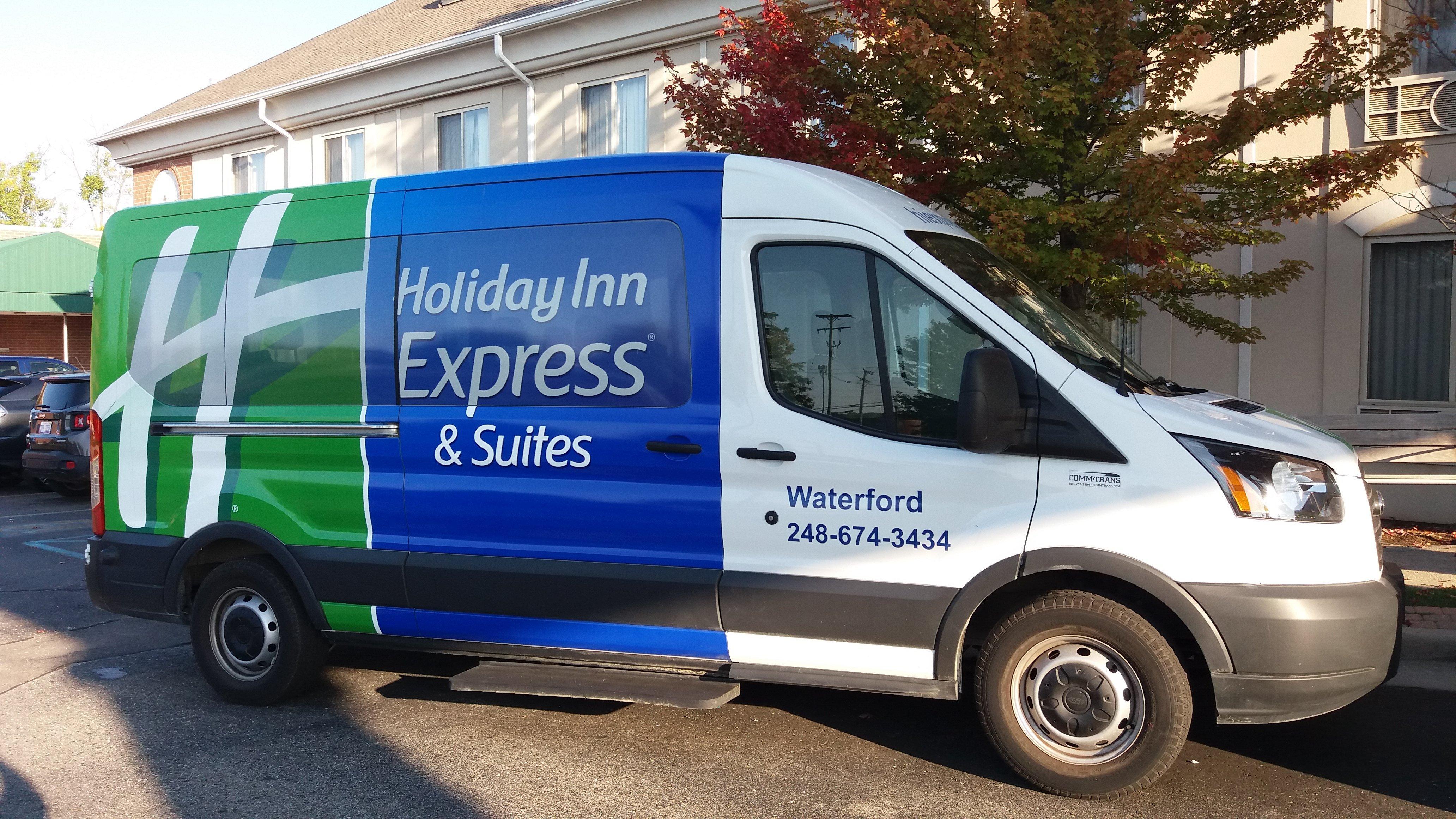 Holiday Inn Express Hotel & Suites Waterford By Ihg Exterior photo